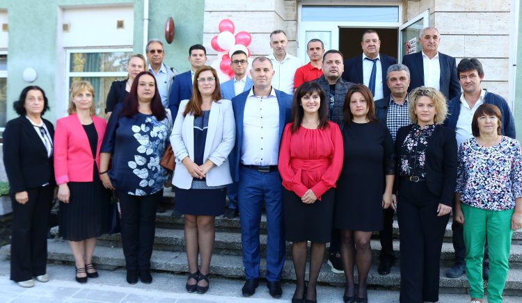 МК  „БСП за България и Левицата” в Ботевград откри кампанията си знаково в едно от малките населени места